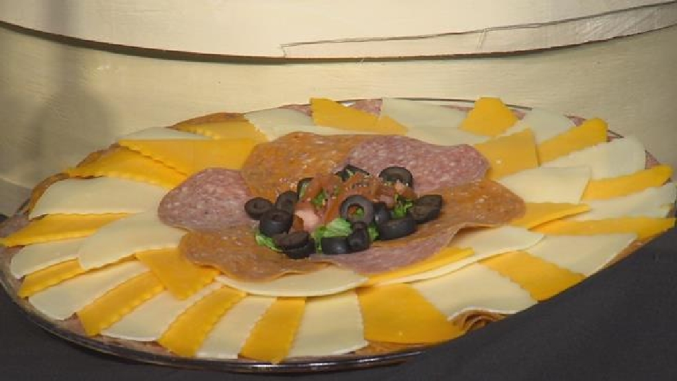 In The Kitchen With Hy Vee Catering Khgi