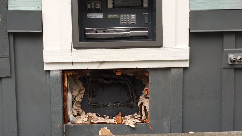 Thieves Burning Desire To Get Cash From Everett Atm Flames Out Komo