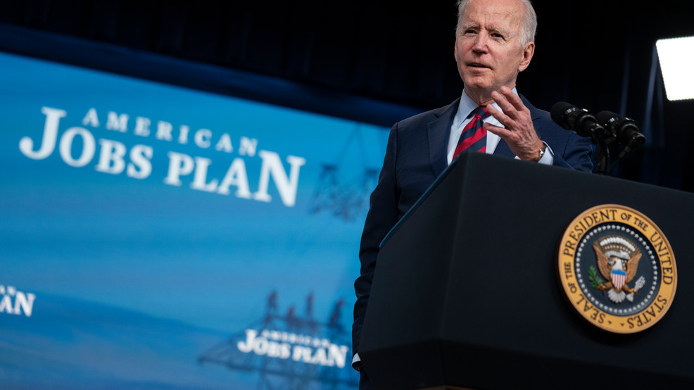 Biden AP21097679972350.jpg