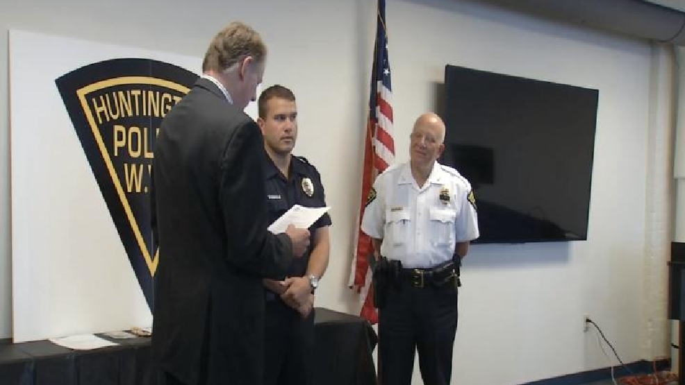 Huntington Police Department promotes two veteran officers WCHS