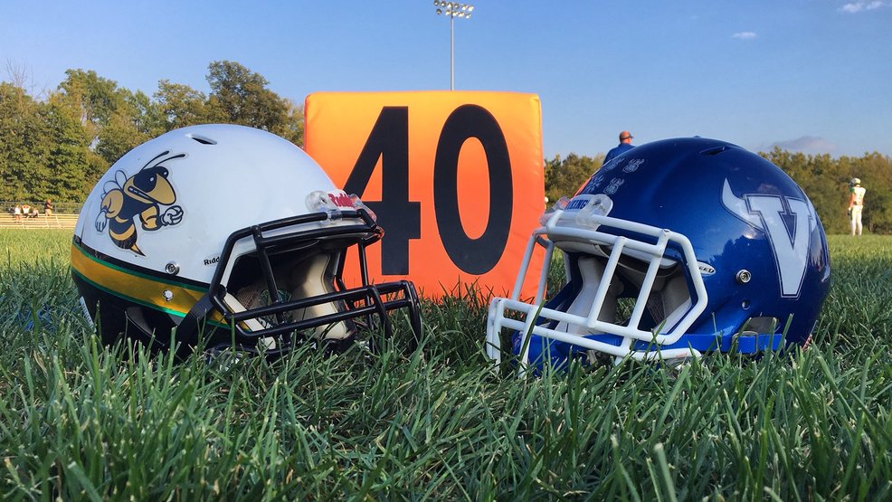 Thursday Night Lights DnkhK3wXgAER1HL.jpg