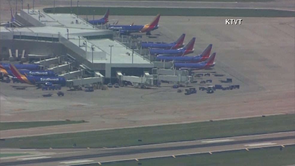 Video: Police Officer Shoots Man Outside Dallas Love Field Airport | WBFF