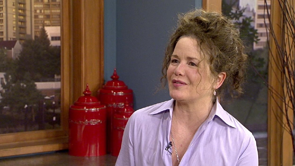 030212LaureRedmond.jpg_BIM.jpg