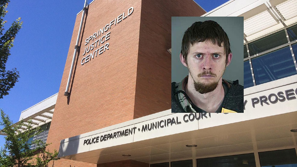 Police Inmate choked guard in 'surprise attack' at Springfield Jail KVAL