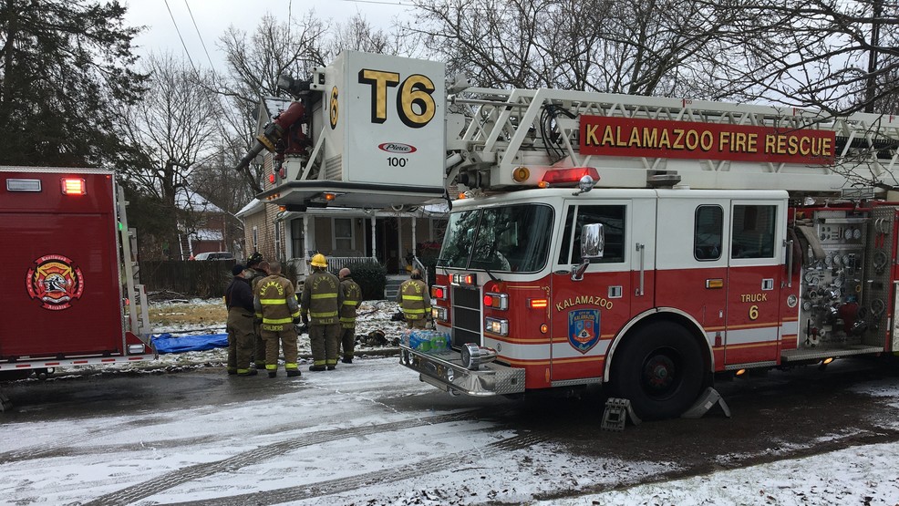 Two escape from Kalamazoo house fire WWMT