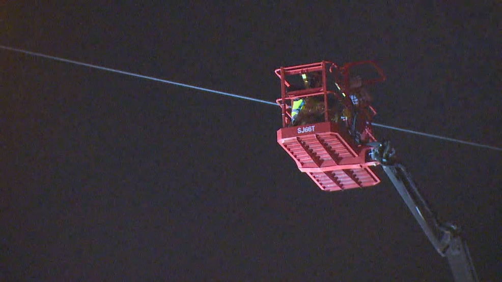 Worker rescued after boom truck hits power lines in Renton KOMO