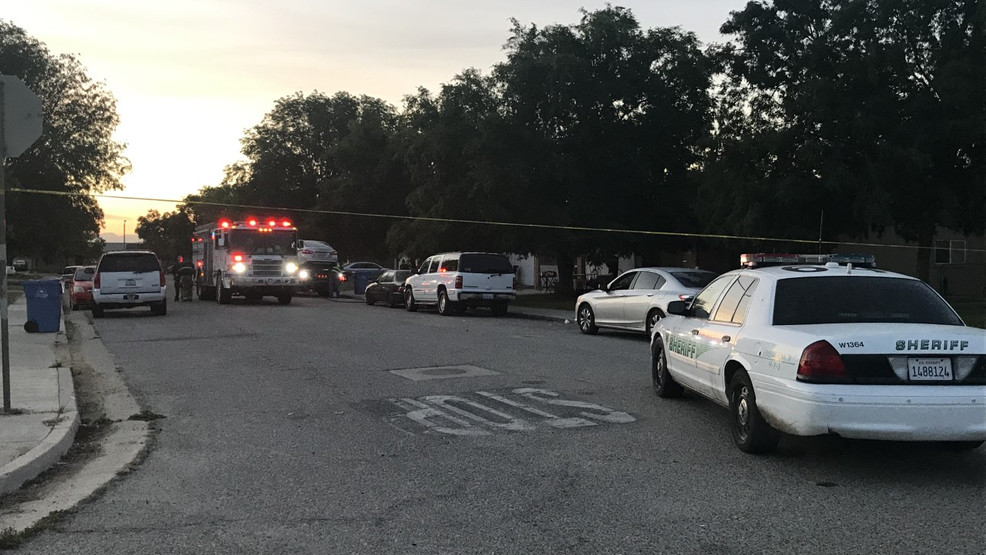 One killed and two others hurt following shooting Delano KBAK