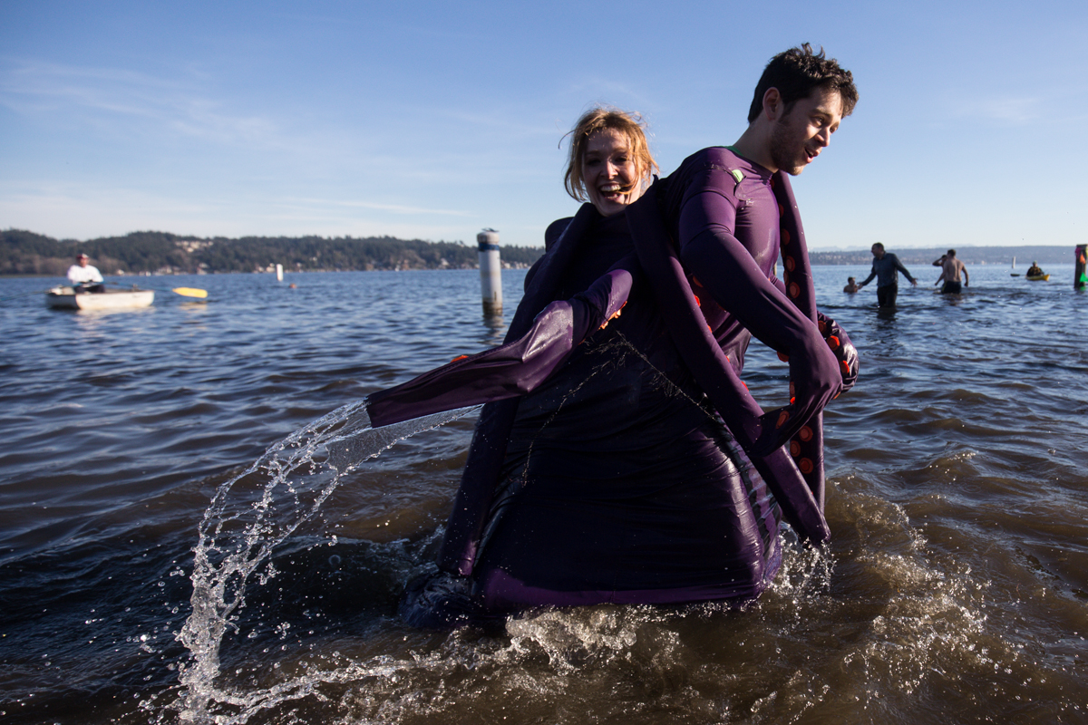 Photos Thousands take Seattle's Annual Polar Bear Plunge KATU