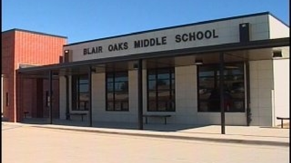 Blair Oaks opens new middle school KRCG
