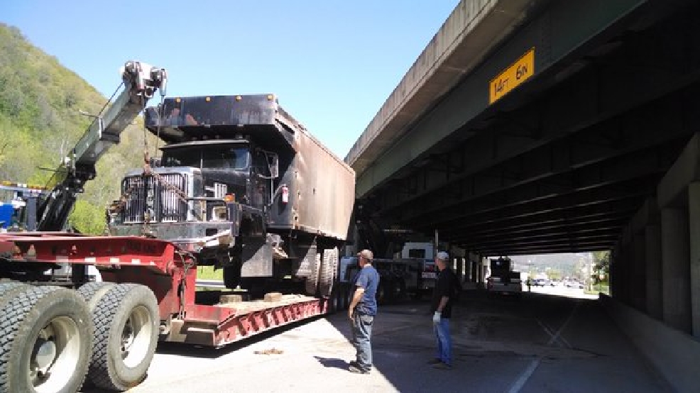 MacCorkle Avenue SE reopens after dump truck hits bridge WCHS