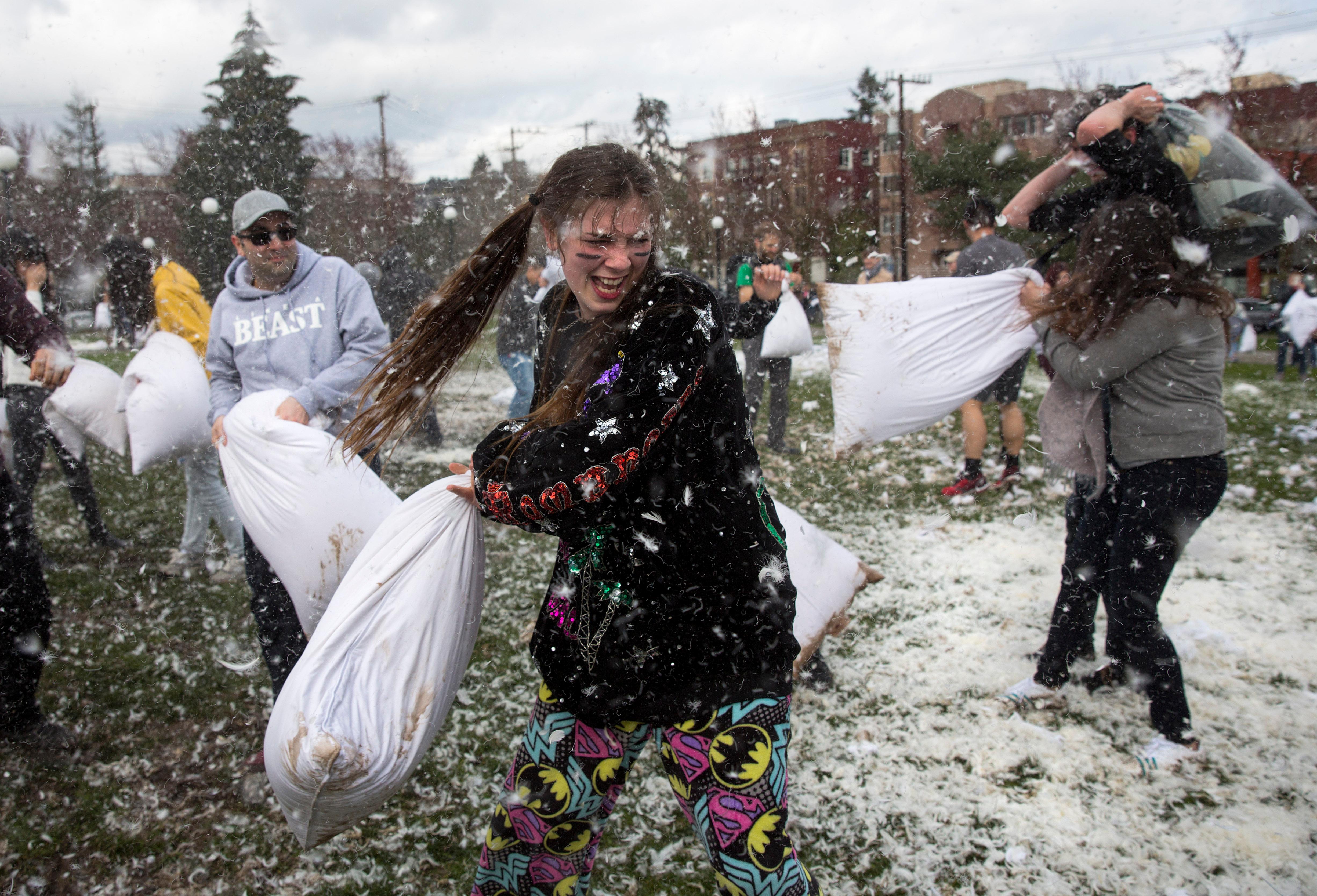 Photos PILLOW FIGHT! Seattle Refined