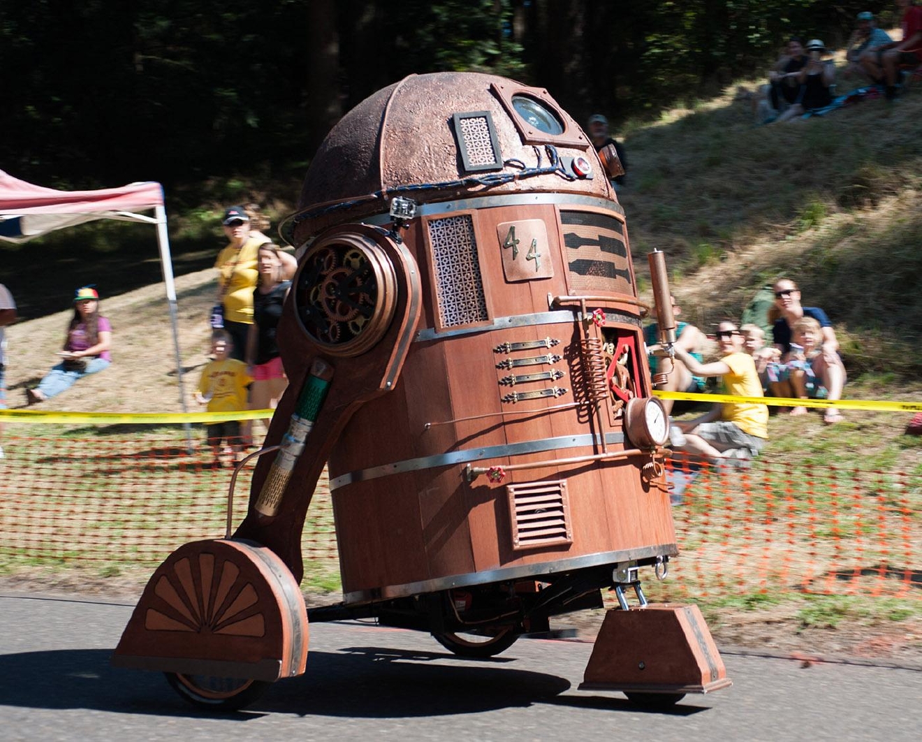 Photos 2016 Adult Soap Box Derby races through Mt. Tabor Park KATU