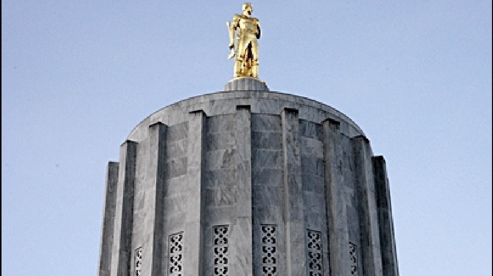 120208-oregon-state-capitol.gif
