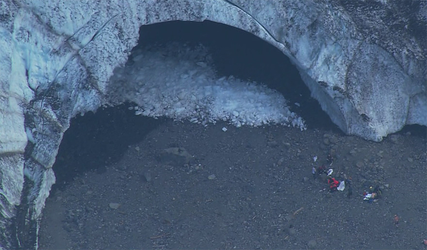 1 killed, 5 injured in collapse at Big Four Ice Caves KOMO