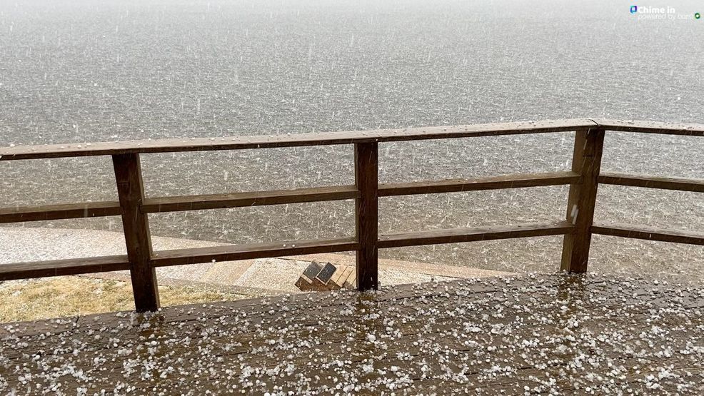 Rain & snow showers...but the wind will be important WPBN