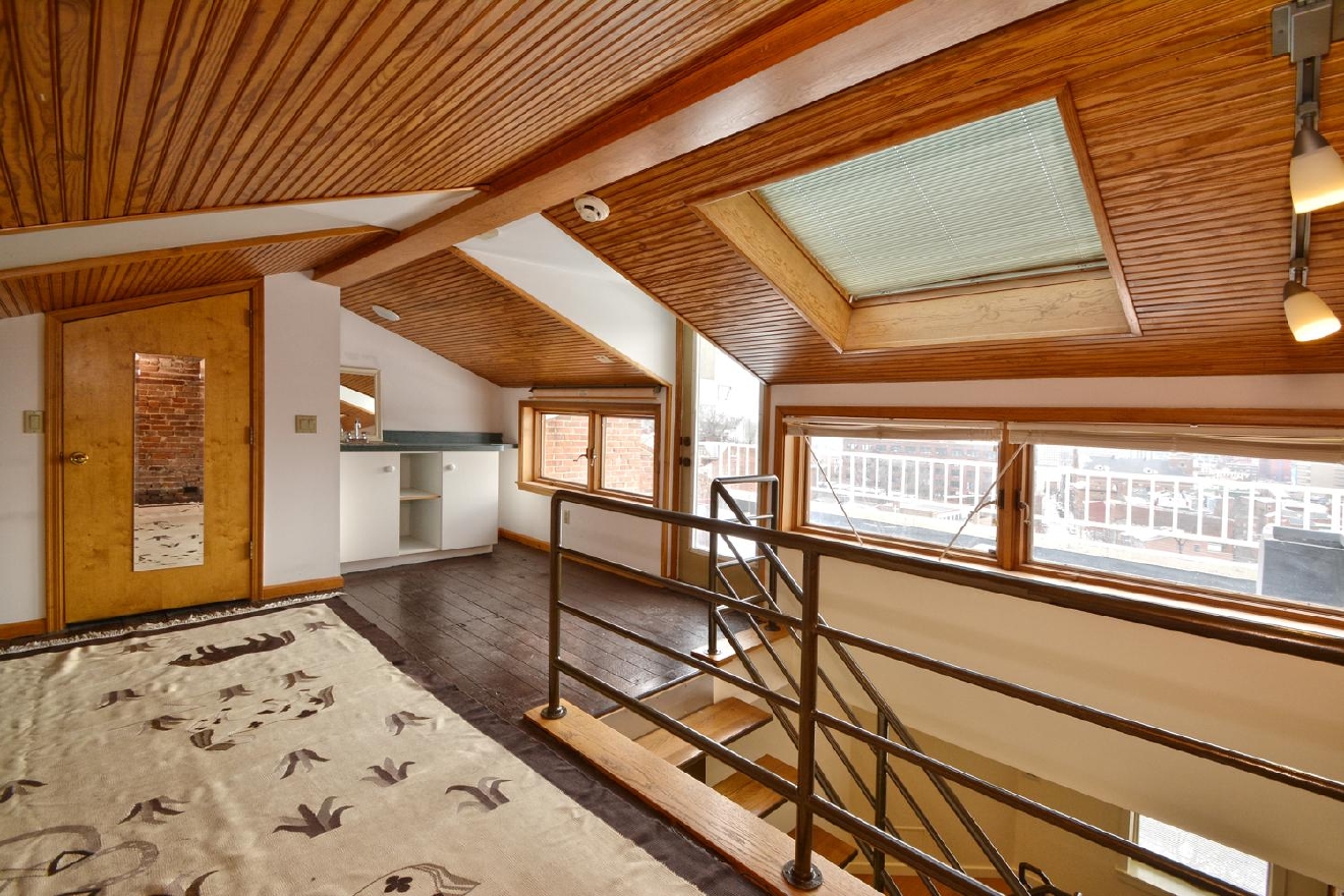 You've Gotta Check The View On This Prospect Hill Home Cincinnati Refined