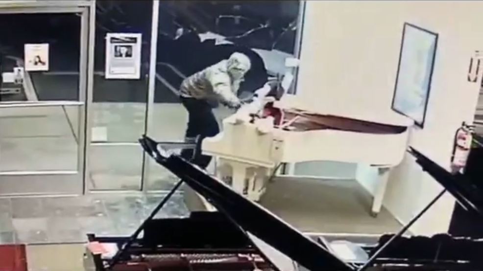 mickey mouse piano toy